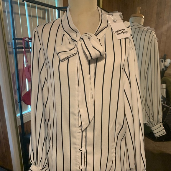 Unique vintage blouse - Picture 2 of 5